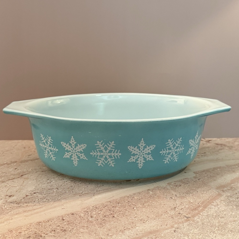 Pyrex #043 Turquoise Snowflake 1.5qt Casserole Dish Vintage Mid Century Holiday